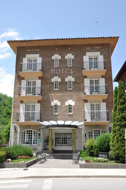 Hotel Edelweiss Camprodon Exterior photo